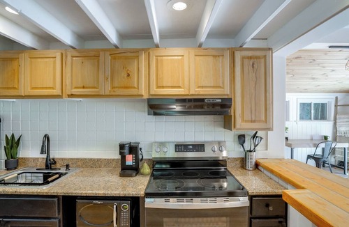 Monroe Bridge House | High-Design Monroe Cabin on 2 Private Acres!