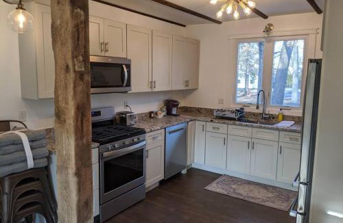 Goshen Apartment | Historic Barn - 2 Bedroom Apartment Close To Legoland NY