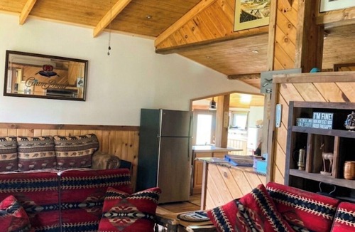 Port Kent Cabin | Historic Edgehill Cottage in Port Kent