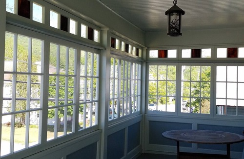 North Creek Apartment | Historically Restored 1800's Dr.'s Residence Overlooking The Hudson River