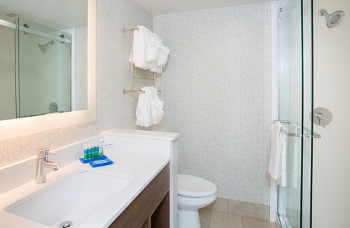 Chelmsford Hotel | Holiday Inn Express Chelmsford by IHG