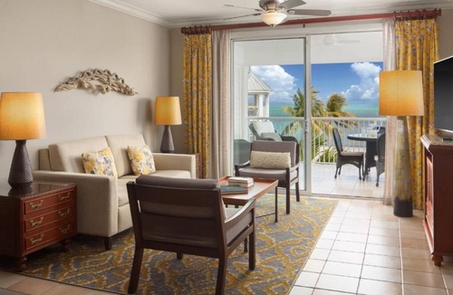 Key West Villa | Hyatt Residence 1 bedroom in a coveted location in the heart of Old Town.