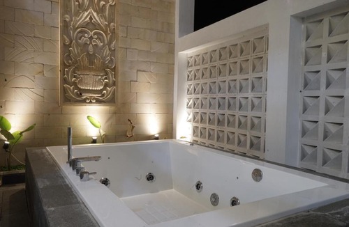 Dago House | Imah Sarae Villa Syariah
