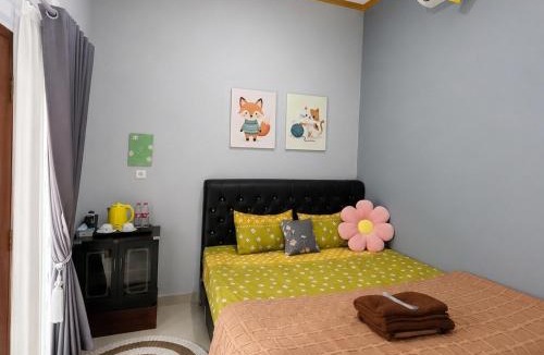 Borobudur House | javalestari homestay & tour