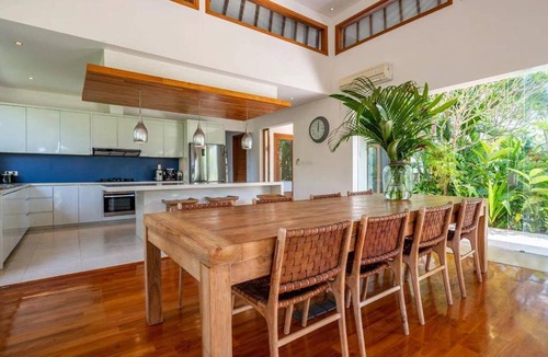 Tumbak Bayuh Villa | Kainé Villa