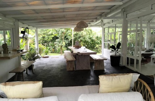 Batu Bolong Villa | Līlā - Villa Bamboo - Stylish country house