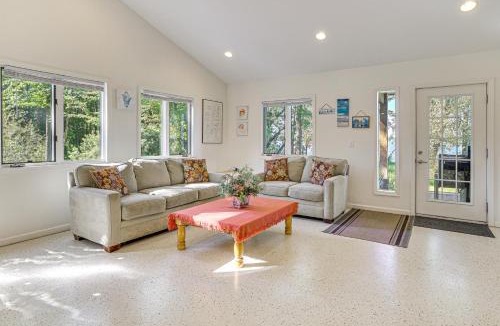Chazy House | Lake Champlain Retreat w/Grill, Fire Pit!