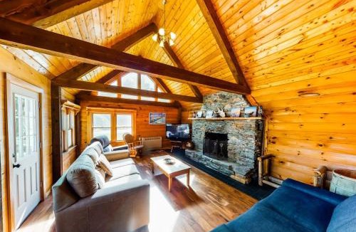 Green Mountains House | Lake Eden Escape