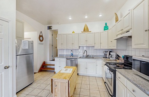 Rushville House | Lakefront home & studio with and two firepits - close to attractions