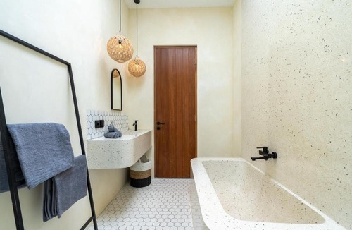 Batu Bolong Villa | Liminal Palace 3