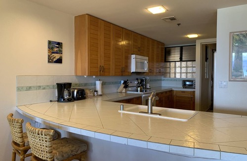 Napili Condo | Lock in your Maui Escape - Oceanfront, AC, 3bd -SK356-Sullivan Properties