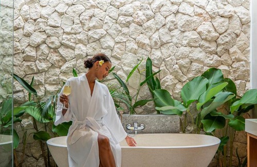 Pecatu Hotel | Lomo Boutique Hotel & Villlas, Uluwatu