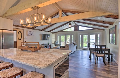 Gilbert House | Lush Gilbert House w/Outdoor Oasis on Lake Murray