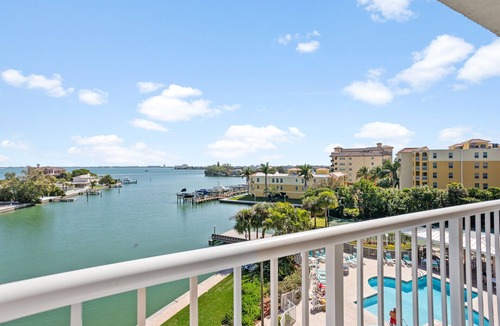 Brightwater Condo | Luxurious, Fully Equipped, 5th Floor Condo with Breathtaking Views of Gulf/Bay