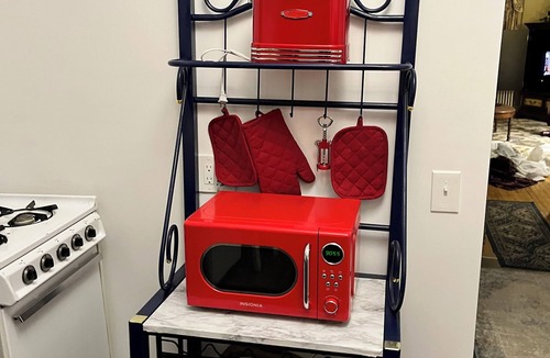 Glens Falls Apartment | Luxury 1-bd First Floor apt near Crandall Park in Glens Falls