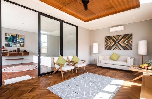 Umalas Villa | Luxury 5BR Pool Villa Canggu