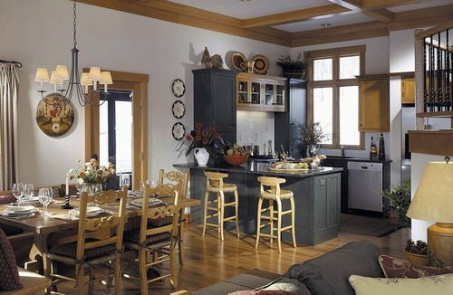 Moscow Resort | Magnificent 2 story/3 bedroom Villa in Stowe, VT on Trapp property. Sleeps 6-8
