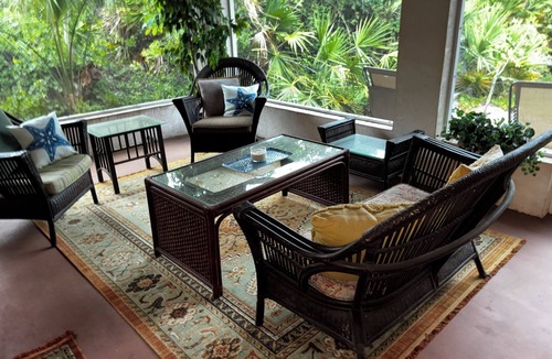 South Venice Villa | Manasota Beach Villa. Beautiful private 4 bedroom walk to Manasota beach home!