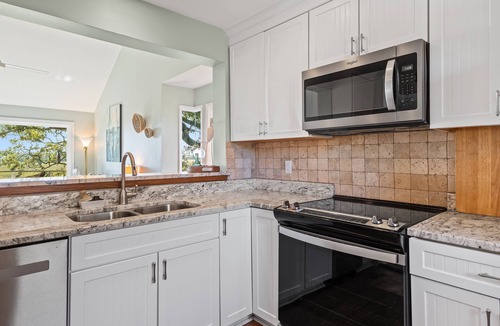 Seabrook Island Villa | Marsh View Creekwatch Villa! 2 BR/2.5 BA! Neighborhood Pool! Amenity Access included!