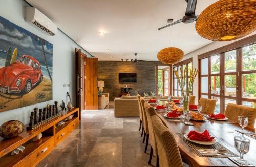 Batu Bolong Villa | Mary's Beach Villa 3 Bedroom