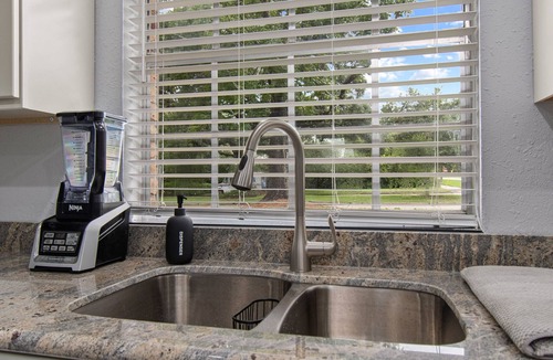 Southeast Pensacola Villa | Massive New Villa Sleeps 30 - 10 min from Pensacola Beach