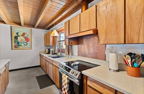 Santa Fe House | Mid-Century Modern Oasis | Heart of Santa Fe | Great Outdoor Space | Parks