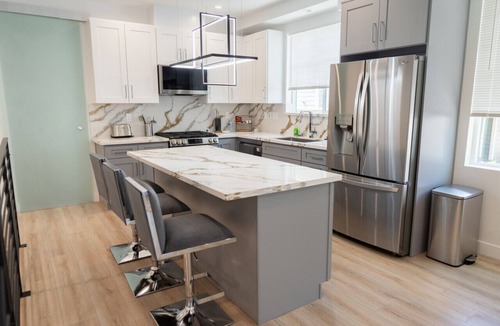 NoHo Arts District Villa | MODERN 3-4 BEDROOM TOWNHOME BUILT IN 2023 WITH OFFICE, BONUS ROOM, 2-CAR GARAGE WITH EV CHARGER & 2 BALCONIES (p63)