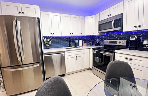 Central Fort Lauderdale House | Modern and central Fort Lauderdale Home near to Airport - Cruise Port