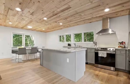 Beacon House | Modern home w/creek view, steps to town & mountain