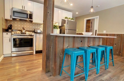 Killington Condo | Modern Killington Farmhouse Condo: Close to it all! 412