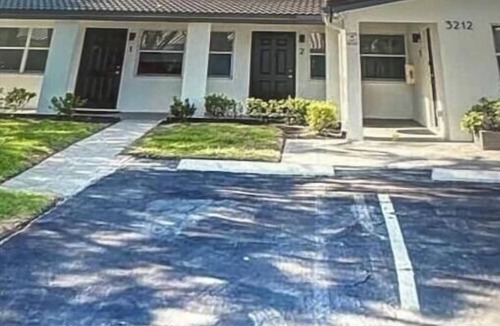 Pompano Beach Villa | Modern Spacious Beach Villa 1 Pompano Beach