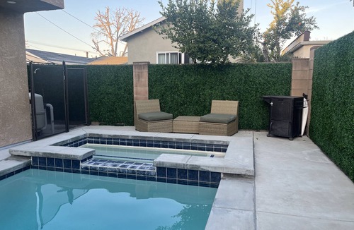 Magnolia Park Apartment | Modern Studio in Burbank