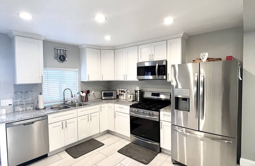 Utica House | Modern two story home