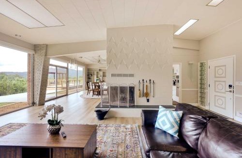 Copperhill House | Mountain View + Fire Pit: Modern Copperhill Home