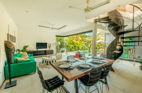 Pecatu Villa | MUST STAY ❀ 3 BR VILLA❀ POOL❀ WALK TO BEACH