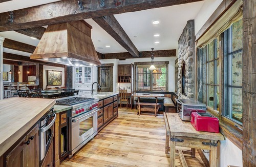 Peak 8 Villa | NEW Chalet du Soleil -The Sun at Shock Hill. 3.5 Acres in the Be 22034