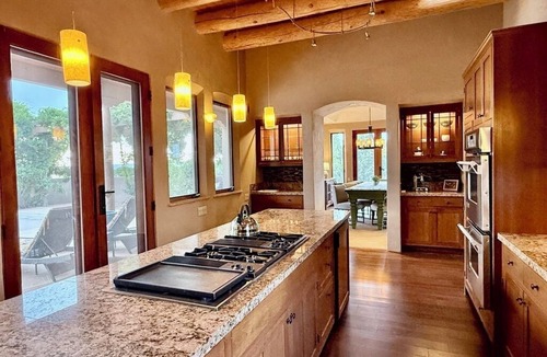 Las Campanas House | NEW LISTING - Bramasole - Mountain views, Pool, Spa/Hot Tub, 15 minutes to town.