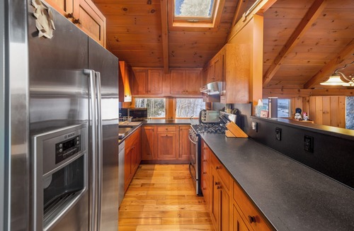 Stowe House | New Spacious Stowe Home, Central A/C Stowe Mt Views. Sauna, Ask about dog policy