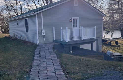 Champlain House | Newly remodeled Riverfront 3 bedroom house on the Great Chazy River with dockage