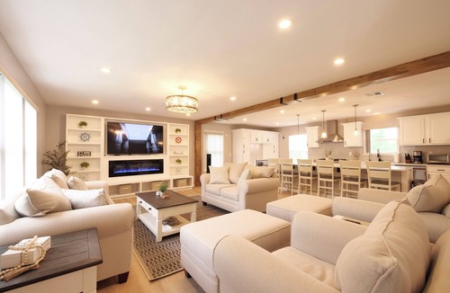 Jamesport House | NorthFork Getaway with Beach Access 4br 3bath