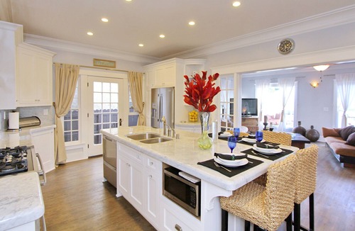 Bluff Park House | Oceanfront Luxury Oasis W/Jacuzzi, Gazebo, BBQ, Pizza Oven Gym, Gated Garden