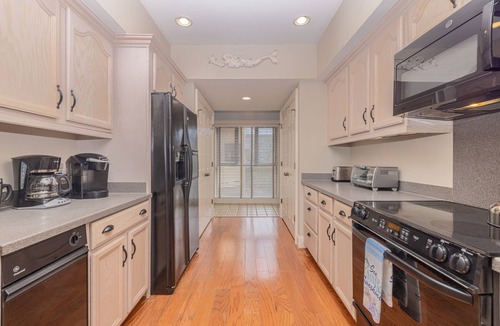 Isle of Palms Villa | Oceanfront Ocean Club Villa in Wild Dunes w/Hot Tub & Community Pool! *Unit 1212*