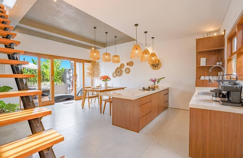 Berawa Villa | Octo 5 Villa by Betterplace