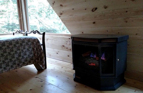Dalton Cabin | Off-The-Grid Cabin Rental with Old-Fashioned Charm near Letchworth State Park, NY