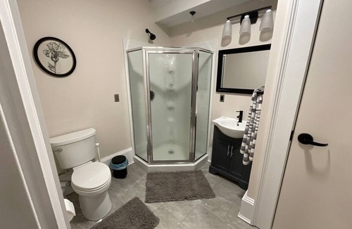 Barre Apartment | One Zero Five Stay 302