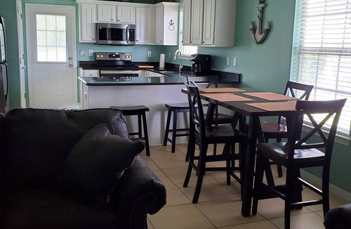 Orange Beach Villa | Orange Beach Villas 1 mile from the Wharf