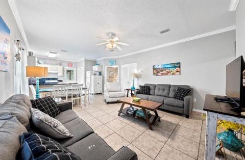Orange Beach House | Orange Beach Villas - Beach Retreat by Youngs Suncoast