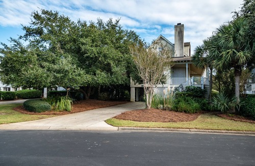 Litchfield by the Sea House | Pacem Place-Quaint home in Private Community of Litchfield By the Sea