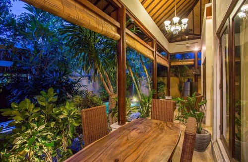 Sunset Road Villa | Paras Villa 2BR Private Pool Seminyak