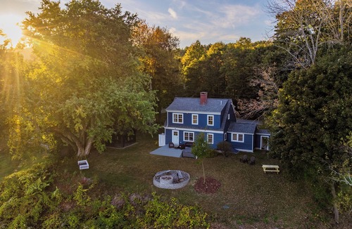 Norwich House | Peaceful Riverview Retreat - 1 mi to Dartmouth College - 4-bd -3ba